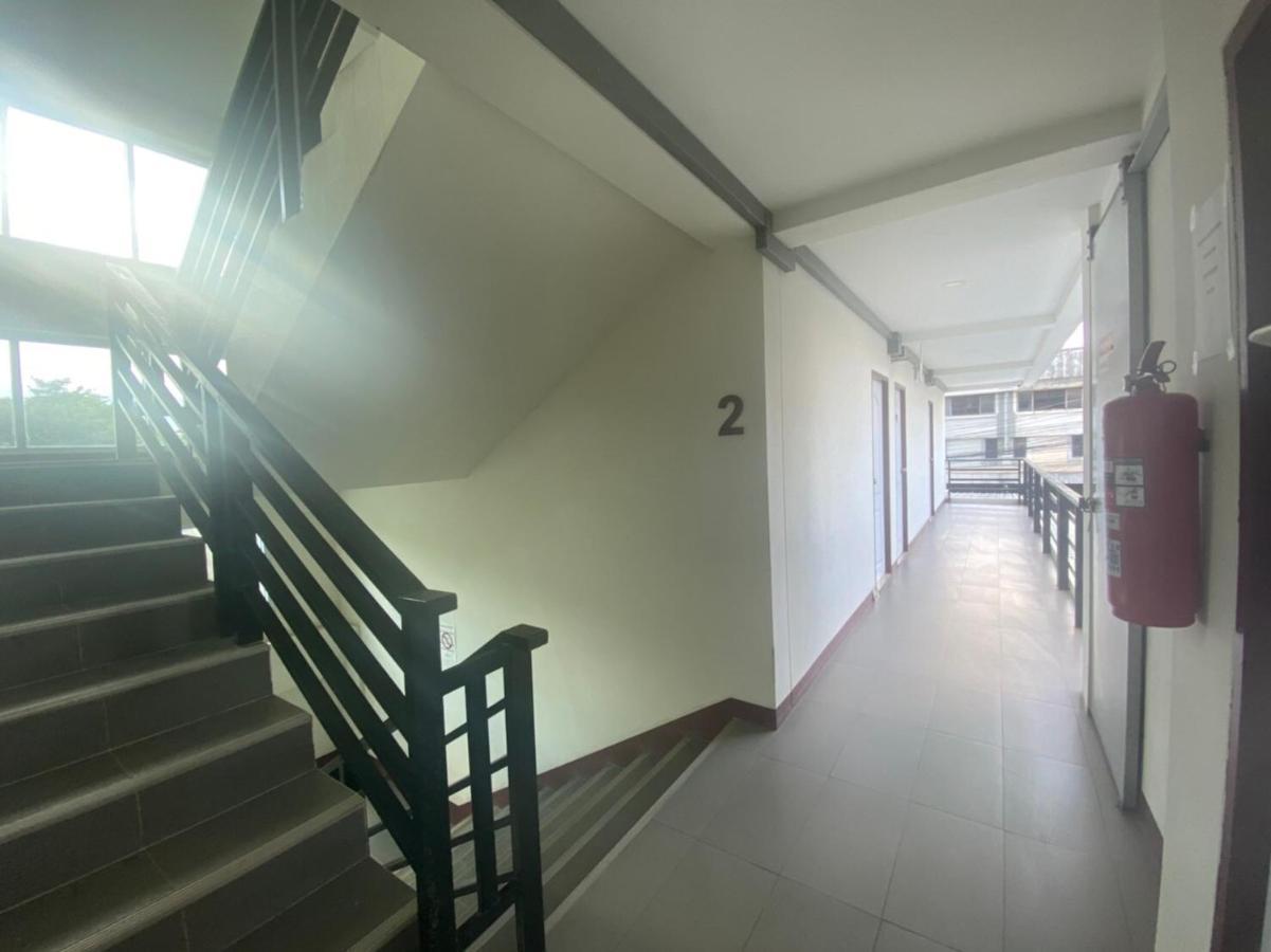 Oyo 1135 Triple A Residence Čiang Mai Exteriér fotografie
