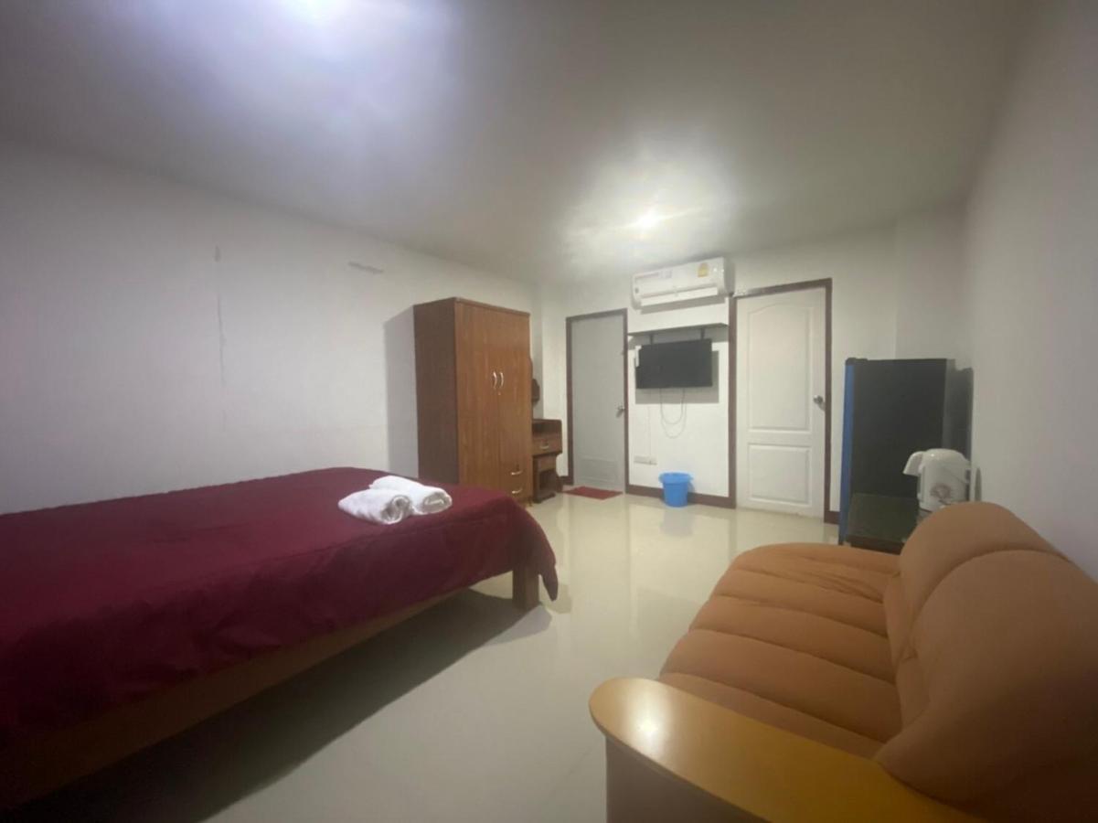 Oyo 1135 Triple A Residence Čiang Mai Exteriér fotografie