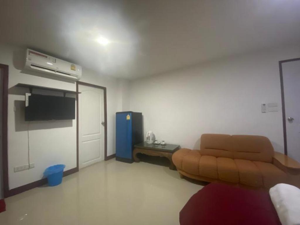 Oyo 1135 Triple A Residence Čiang Mai Exteriér fotografie
